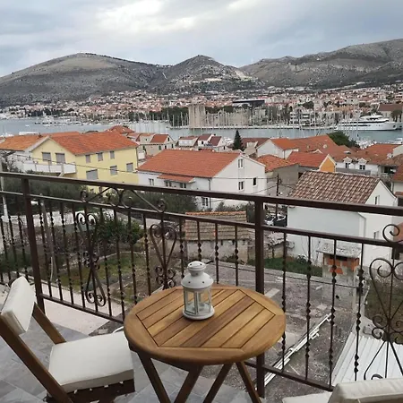 Apartment Tomi - With Beautiful View *